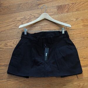 Fashion Nova Black Pleated Skort
